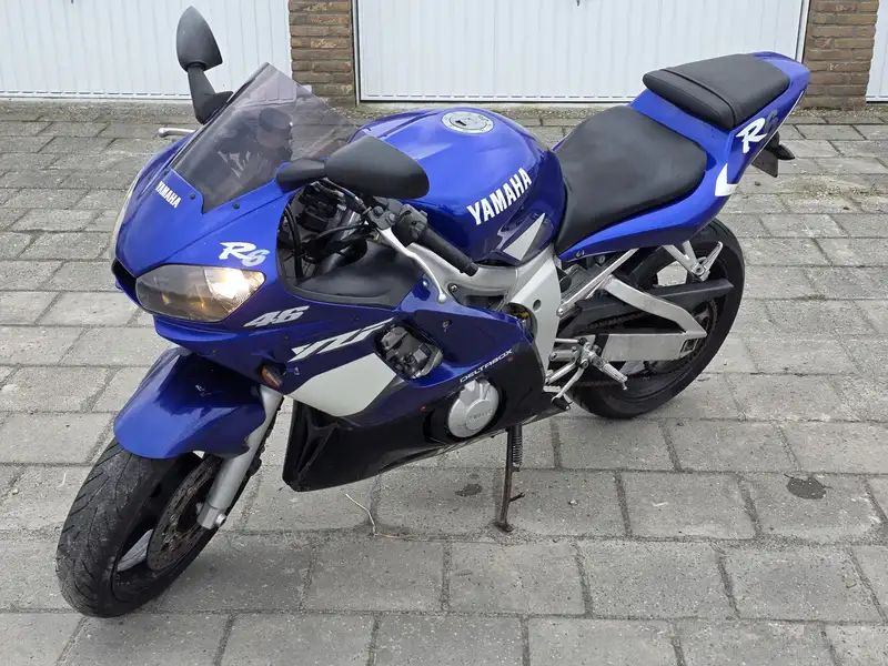 Yamaha YZF-R6 - foto 4