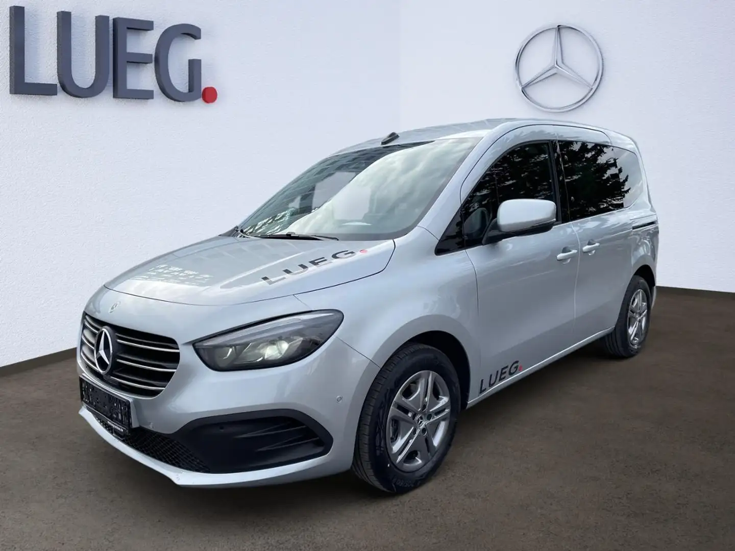 Mercedes-Benz T-Class T 180 d STYLE Standard Perf 2xKlima AUT Kam. LED Silber - 2