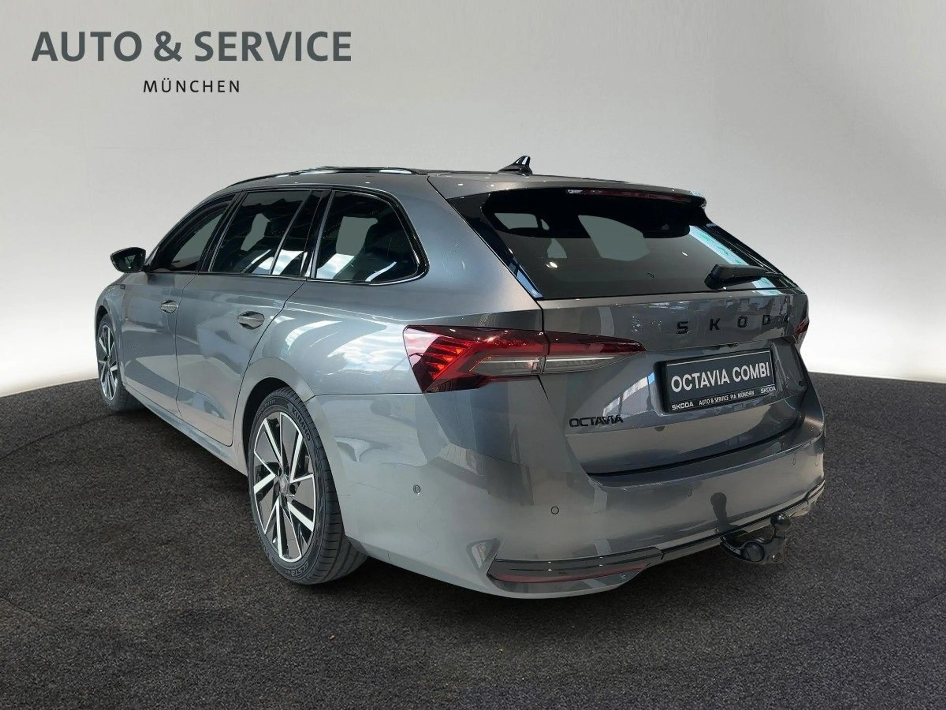 Skoda Octavia Combi Sportline 2,0 TSI 150 kW 7-Gang-DS — photo 2