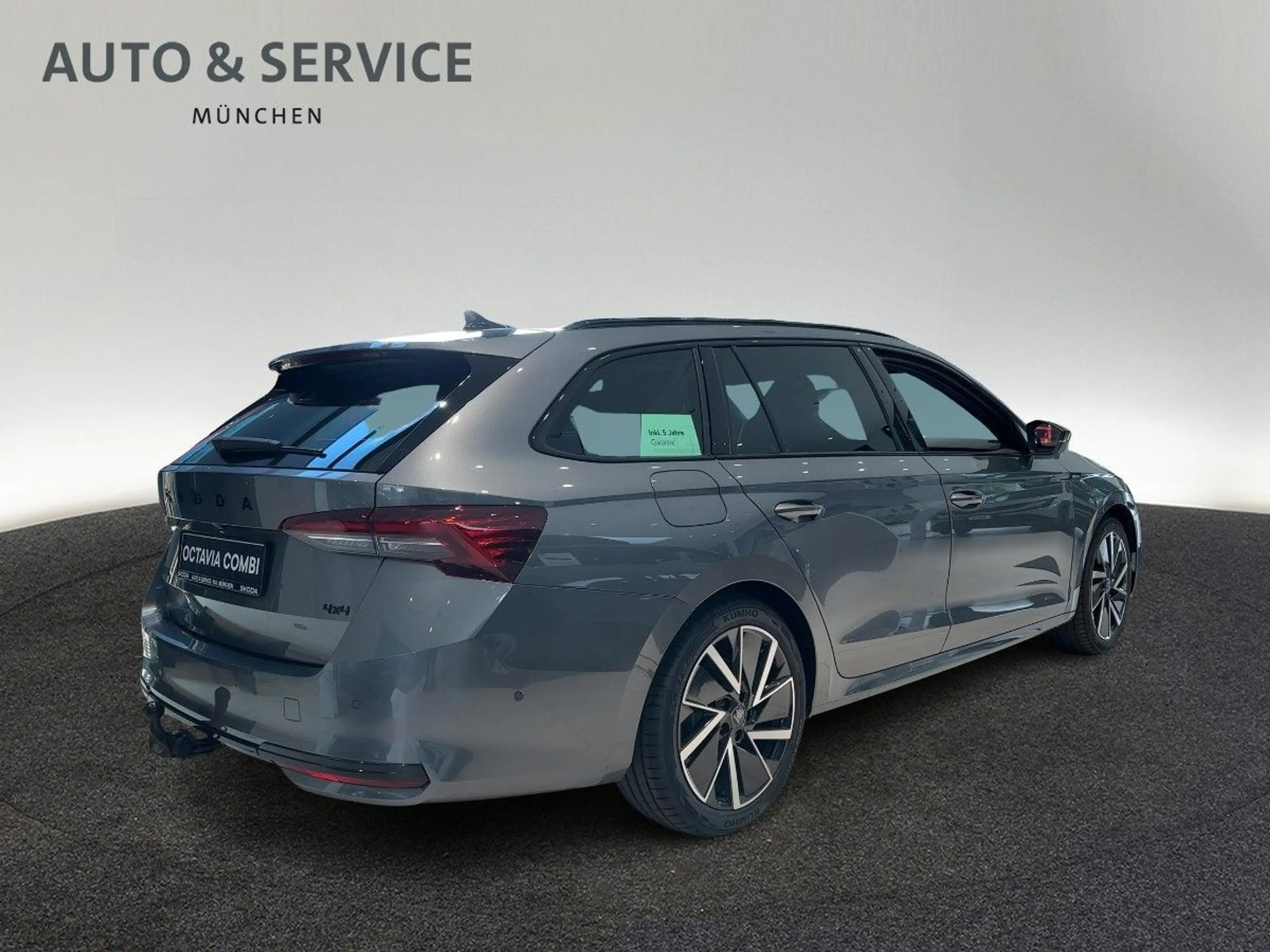 Skoda Octavia Combi Sportline 2,0 TSI 150 kW 7-Gang-DS — photo 3