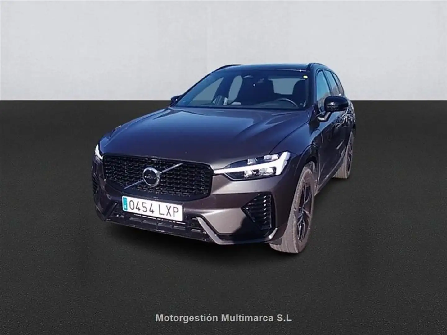 Volvo XC60 2.0 T6 AWD Recharge R-Design Auto - 2