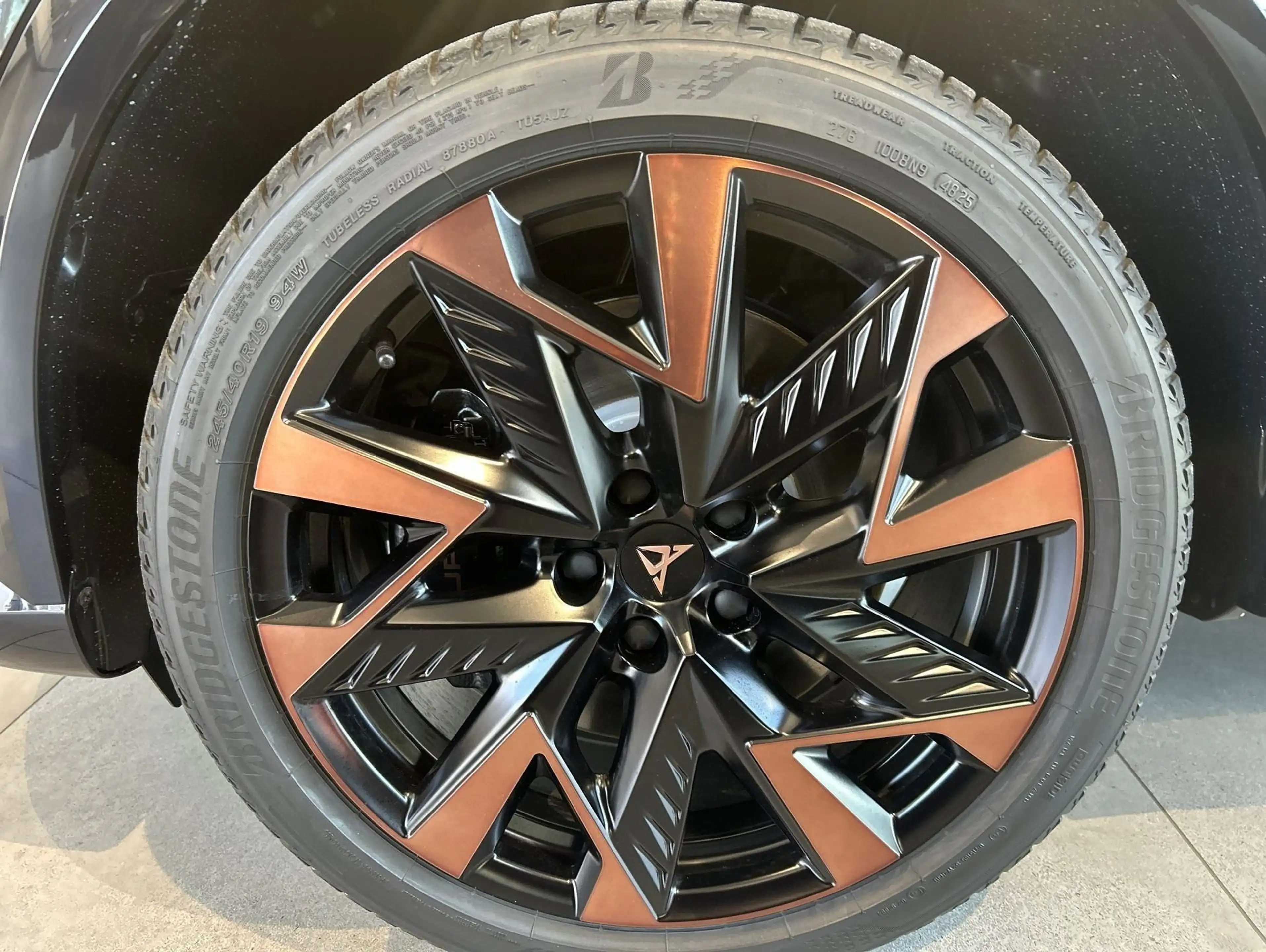 CUPRA Formentor TSI 1.5 VZ W Pano Hyb. ACC AHK LED — photo 11
