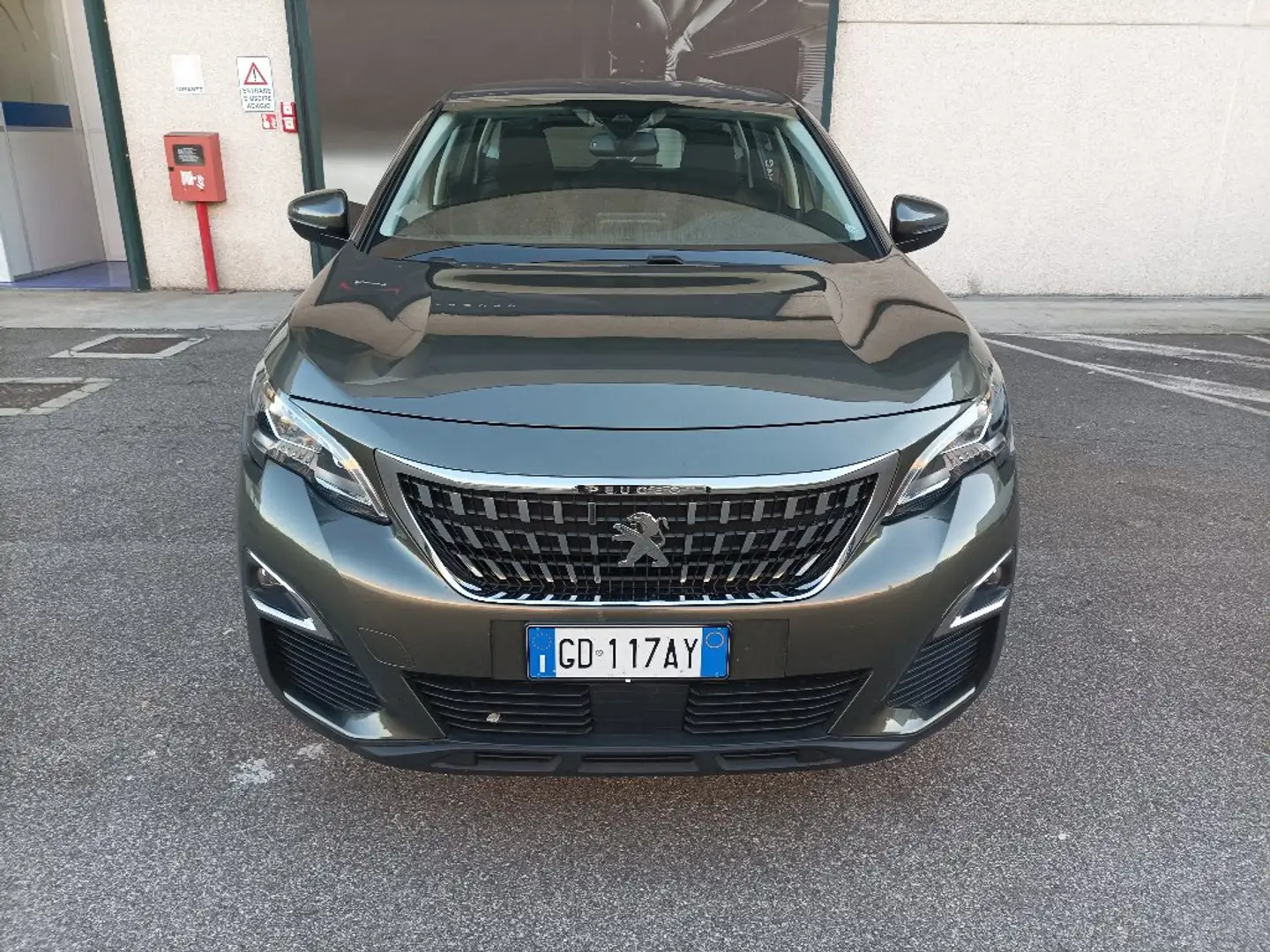 Peugeot 5008 BlueHDi 130 S&S EAT8 Business Grigio - 1