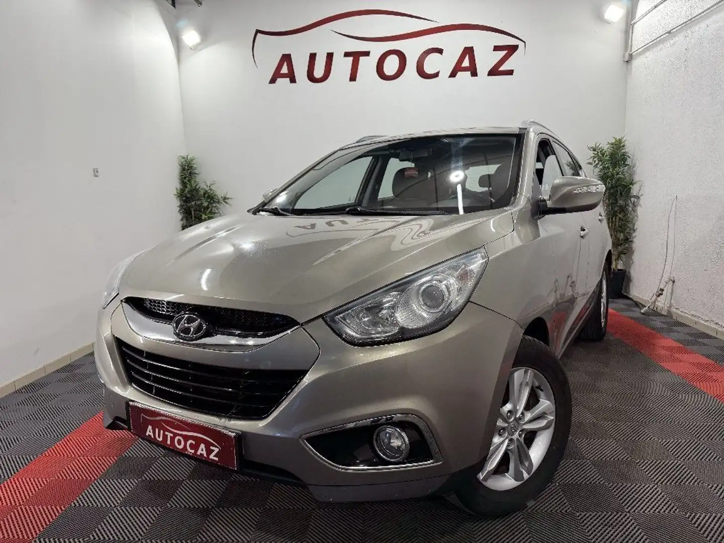 Hyundai iX35 2.0 CRDi 136 4WD Pack Edition 94000KMS +ATTELAGE Beige - 1
