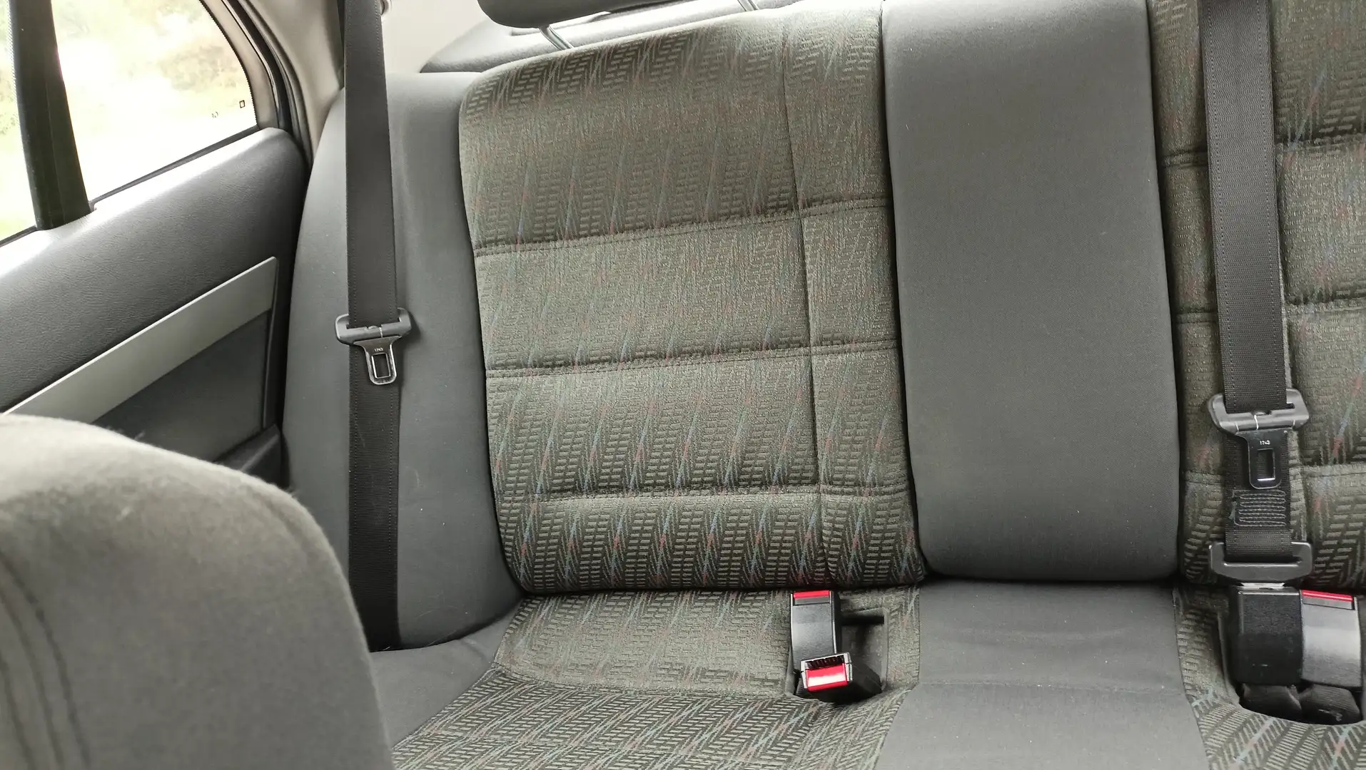 Opel Omega 2.2 16V Sport Blau - 2