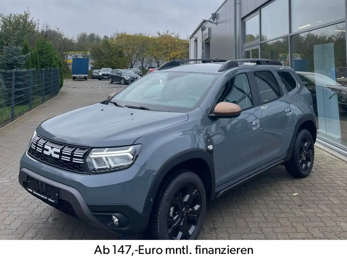 Dacia Duster Dacia Duster TCE 150 EDC 2WD Extreme Grau - 1