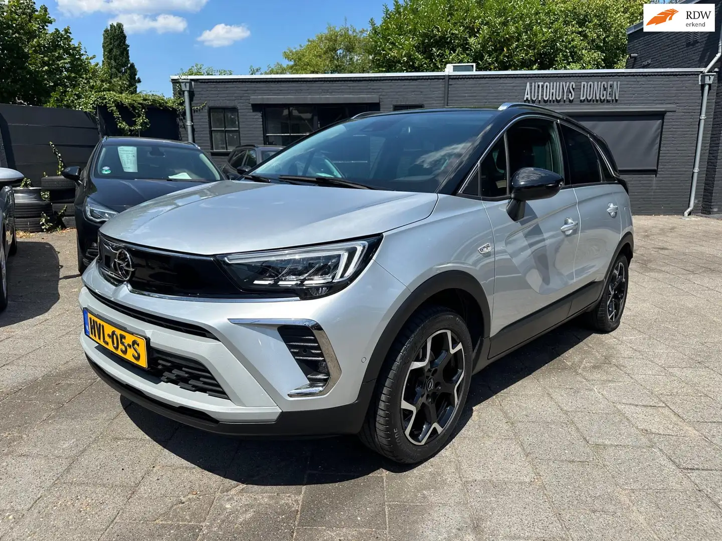 Opel Crossland 1.2 (110pk) Ultimate! Leer! Parkassyst! Zilver - 1