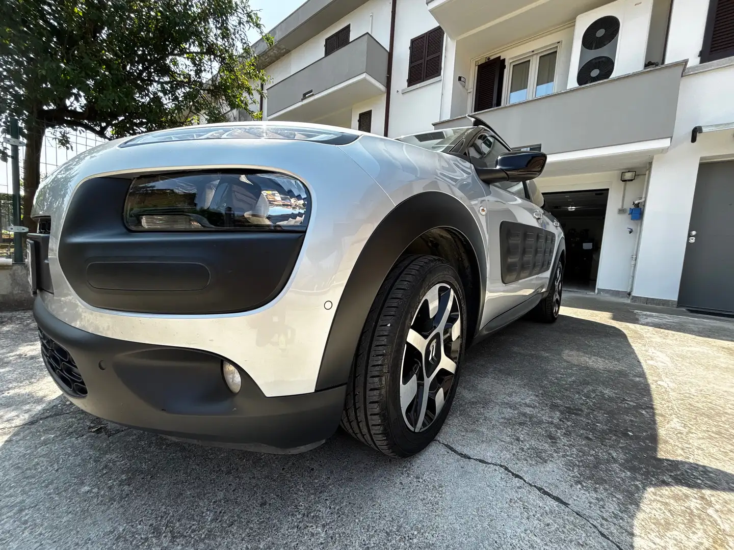 Citroen C4 Cactus 1.6 Argento - 1