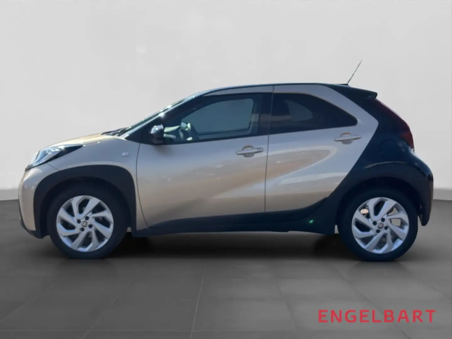 Toyota Aygo X Pulse 1.0 CarPlay Kamera Sitzheizung DAB Beige - 2