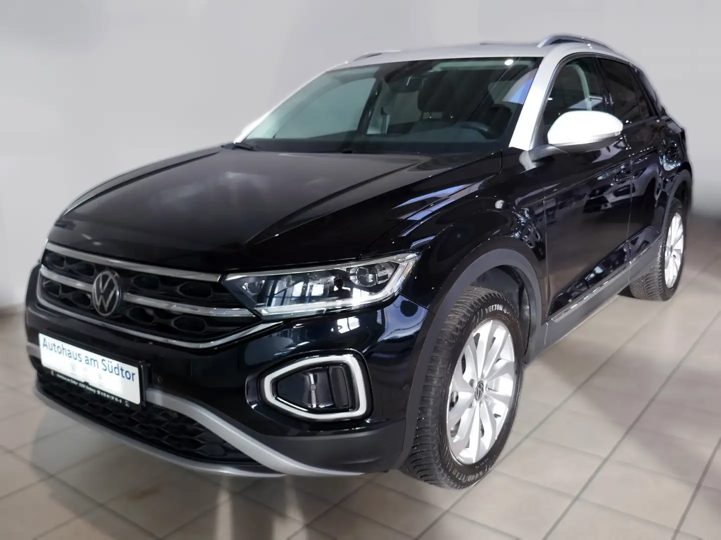 Volkswagen T-Roc Style 2.0 TDI DSG | LED RFK ACC Navi Schwarz - 2
