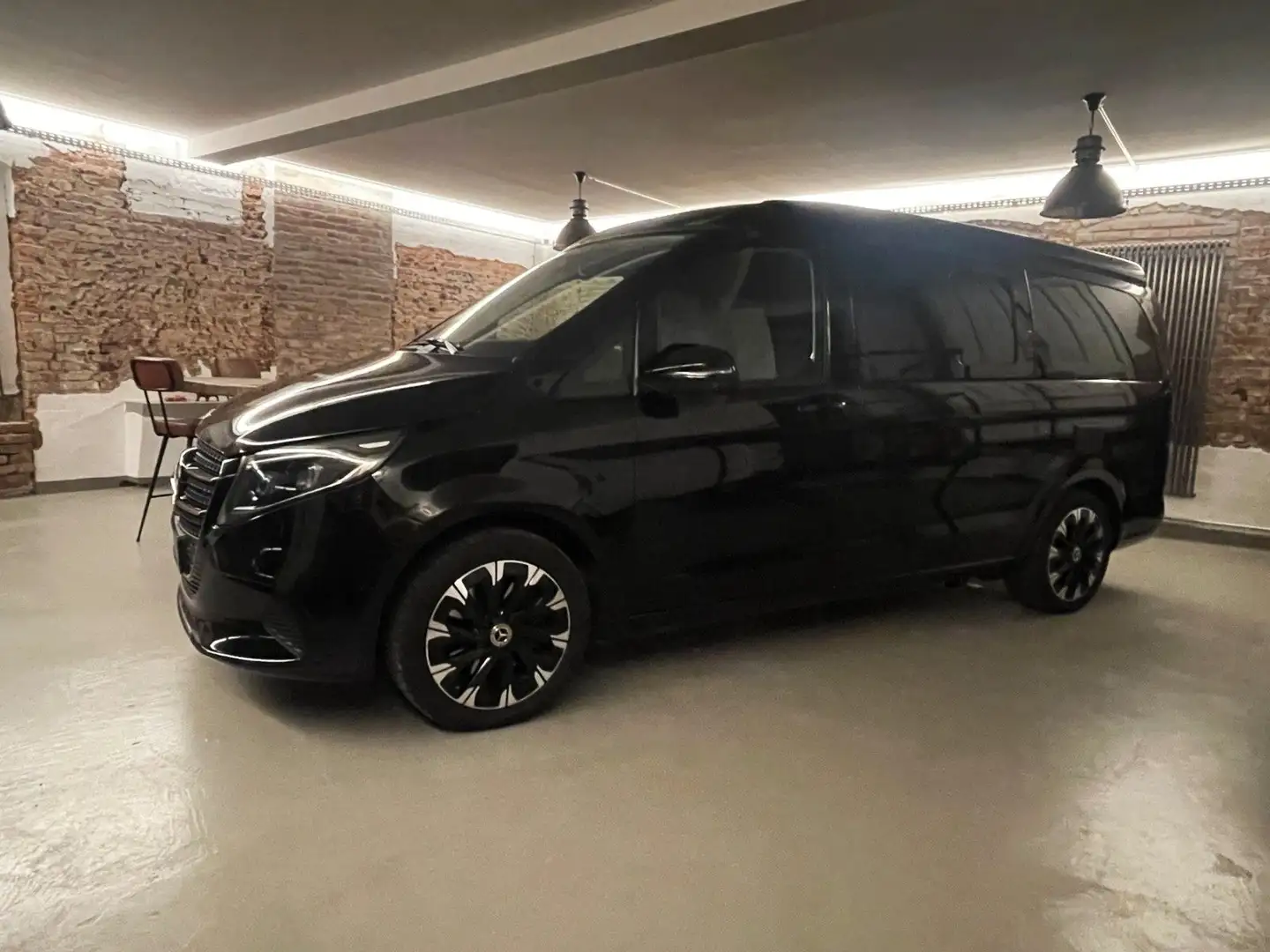 Mercedes-Benz 250 d Marco Polo 4MATIC Premium Plus Multibeam Schwarz - 2