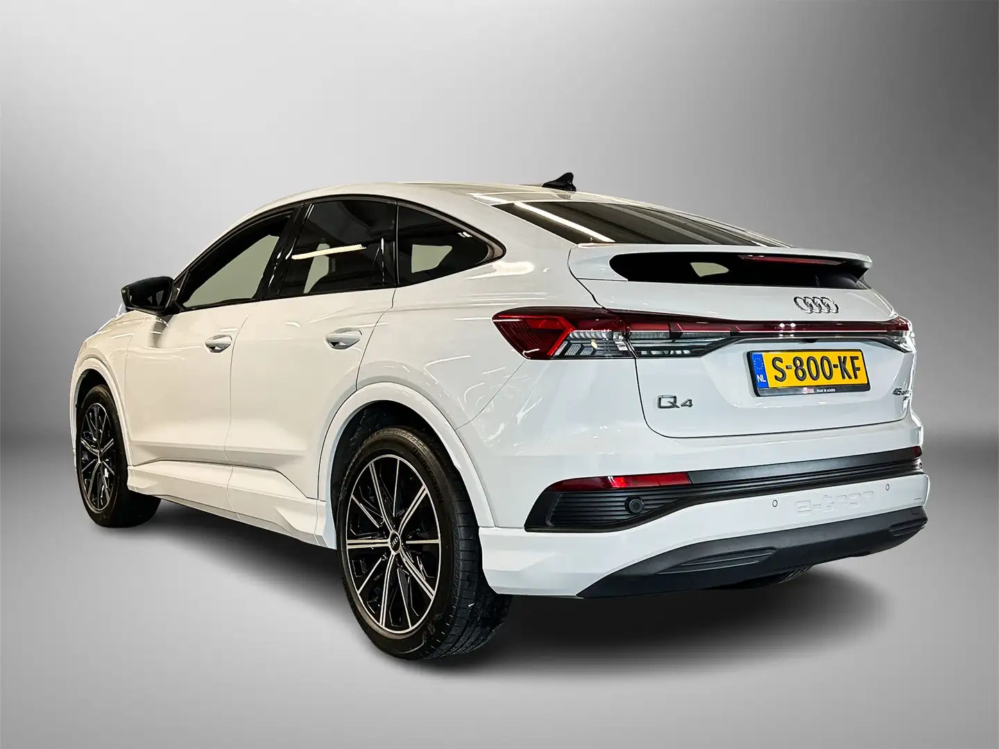 Audi Q4 e-tron Sportback 45 286pk quattro S edition 77 kWh | Stoe Bianco - 2