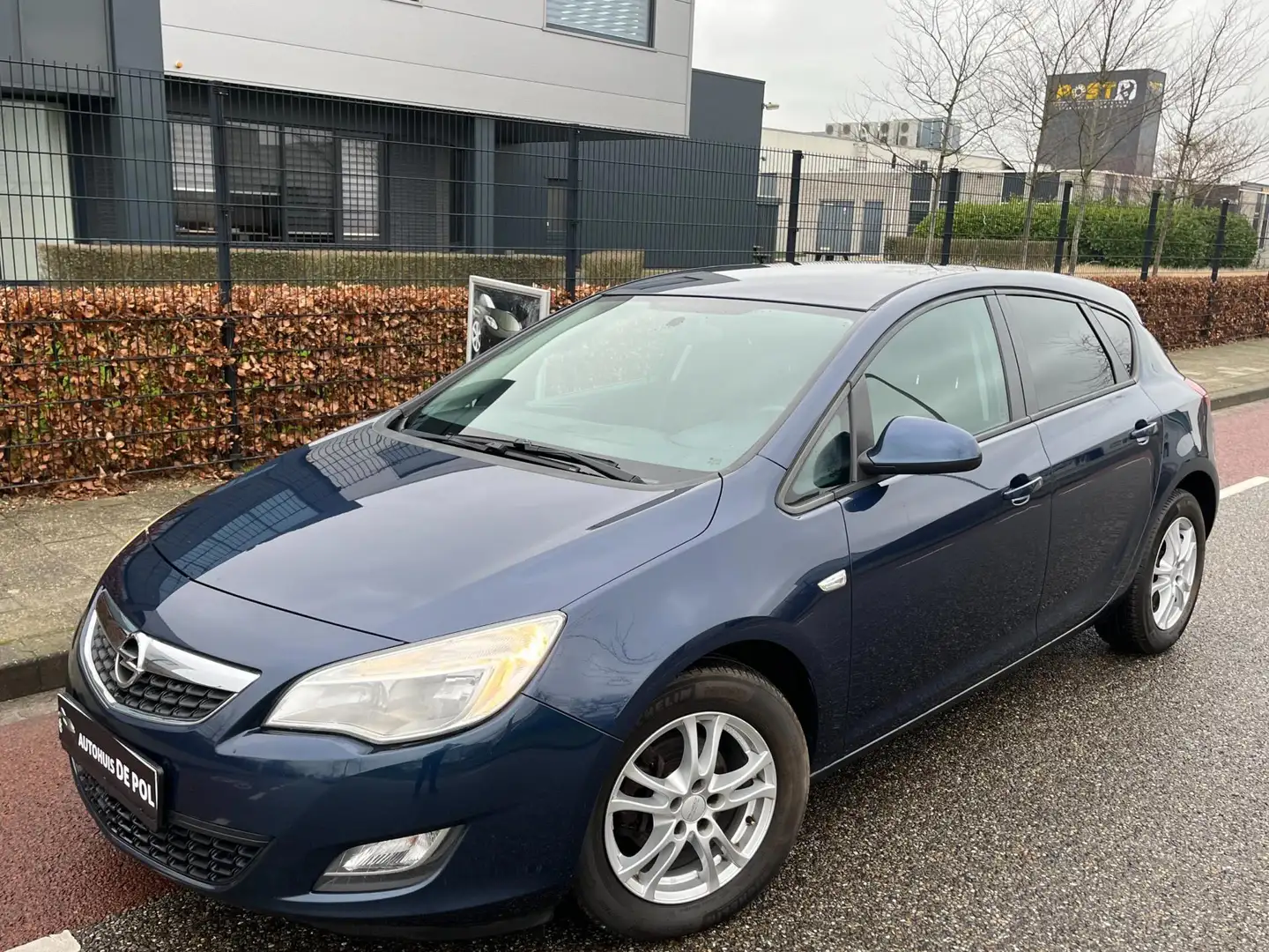 Opel Astra 1.4 Selection Airco Nieuwe Apk Blauw - 1