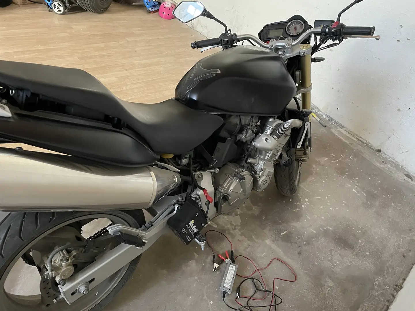 Honda Hornet - 1