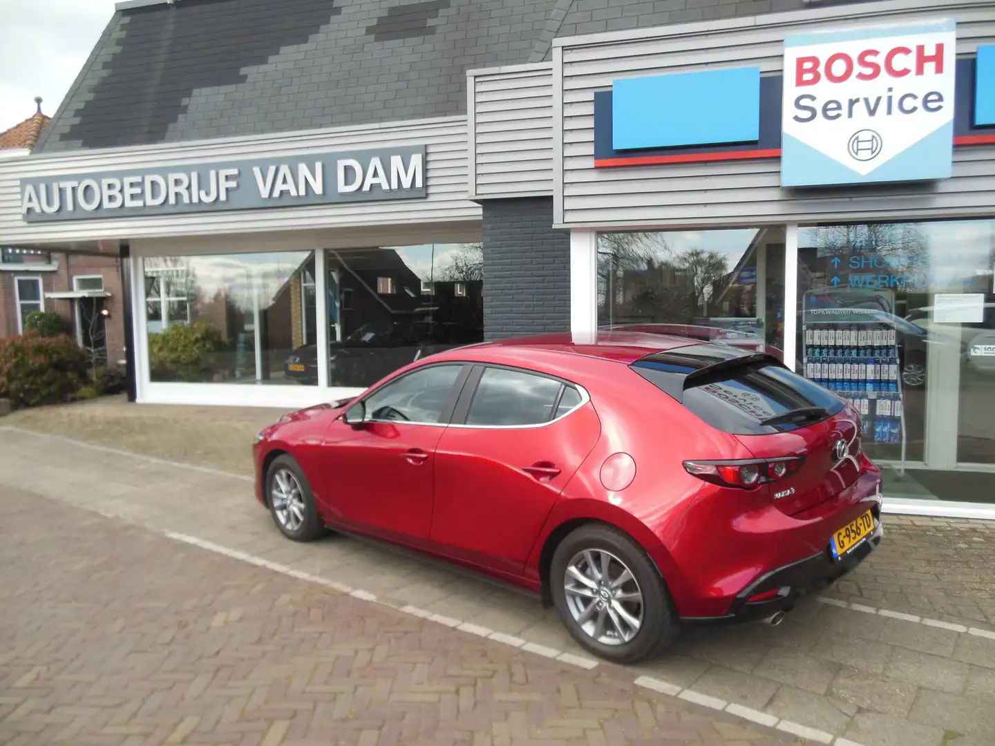 Mazda 3 2.0 SkyActiv-G 122 leer/Bose/carplay android 12 ma Rot - 2