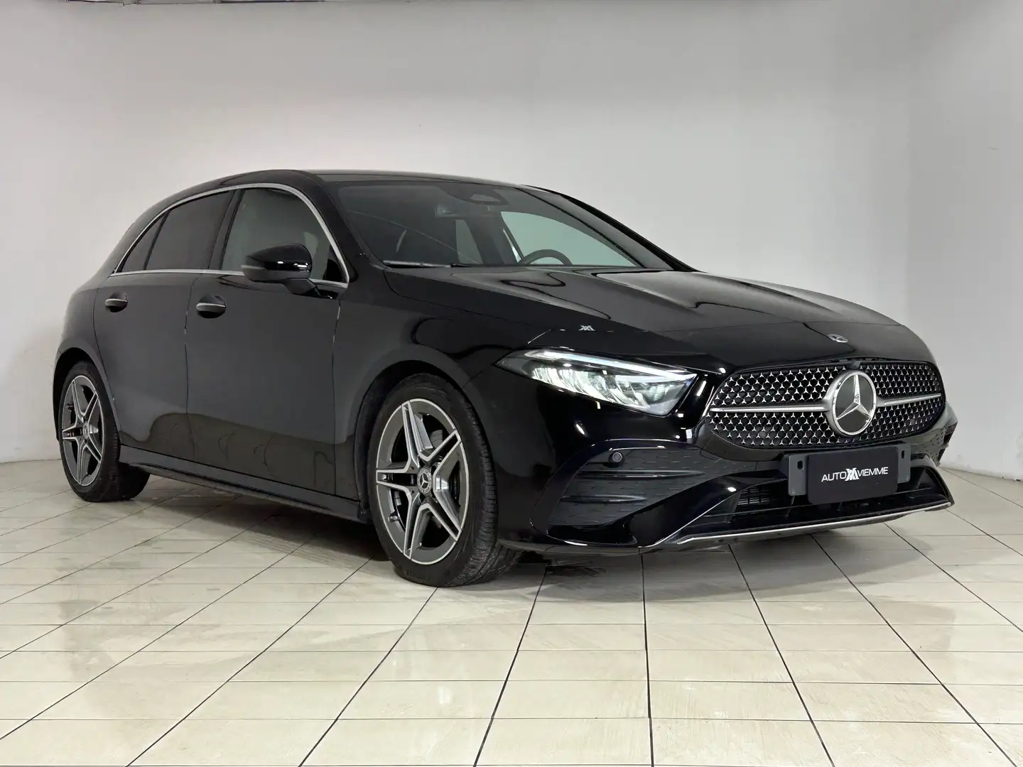 Mercedes-Benz A 200 Premium auto AMG Line Nero - 2