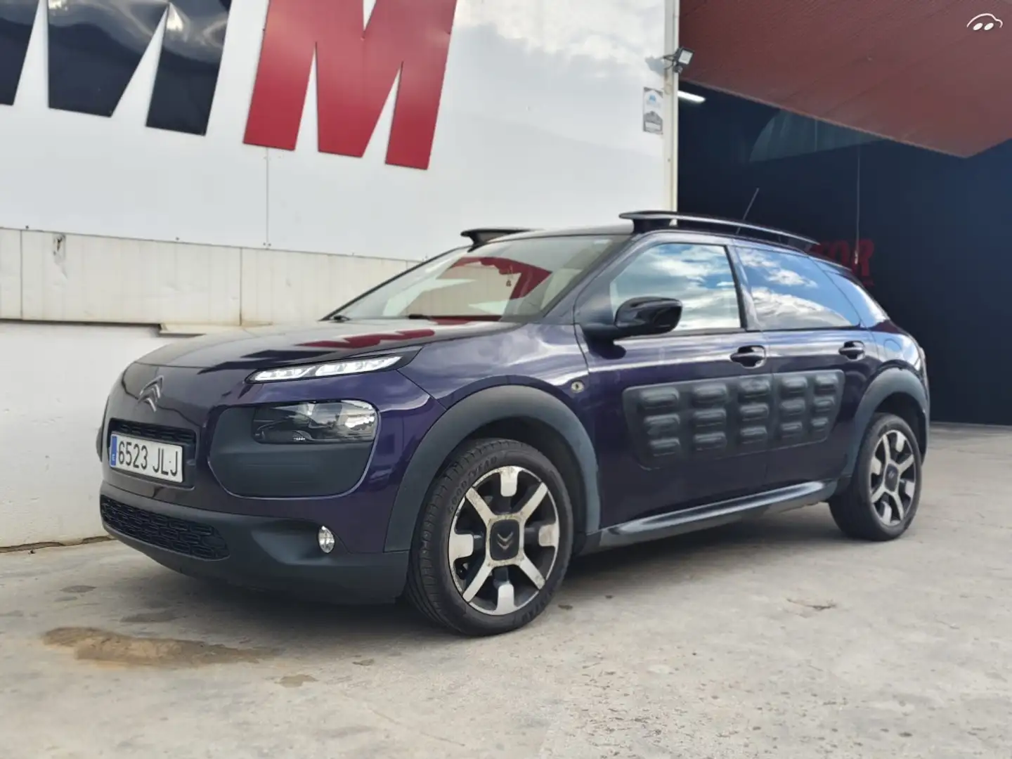 Citroen C4 Cactus 1.2 PureTech Feel 82 Mauve - 1