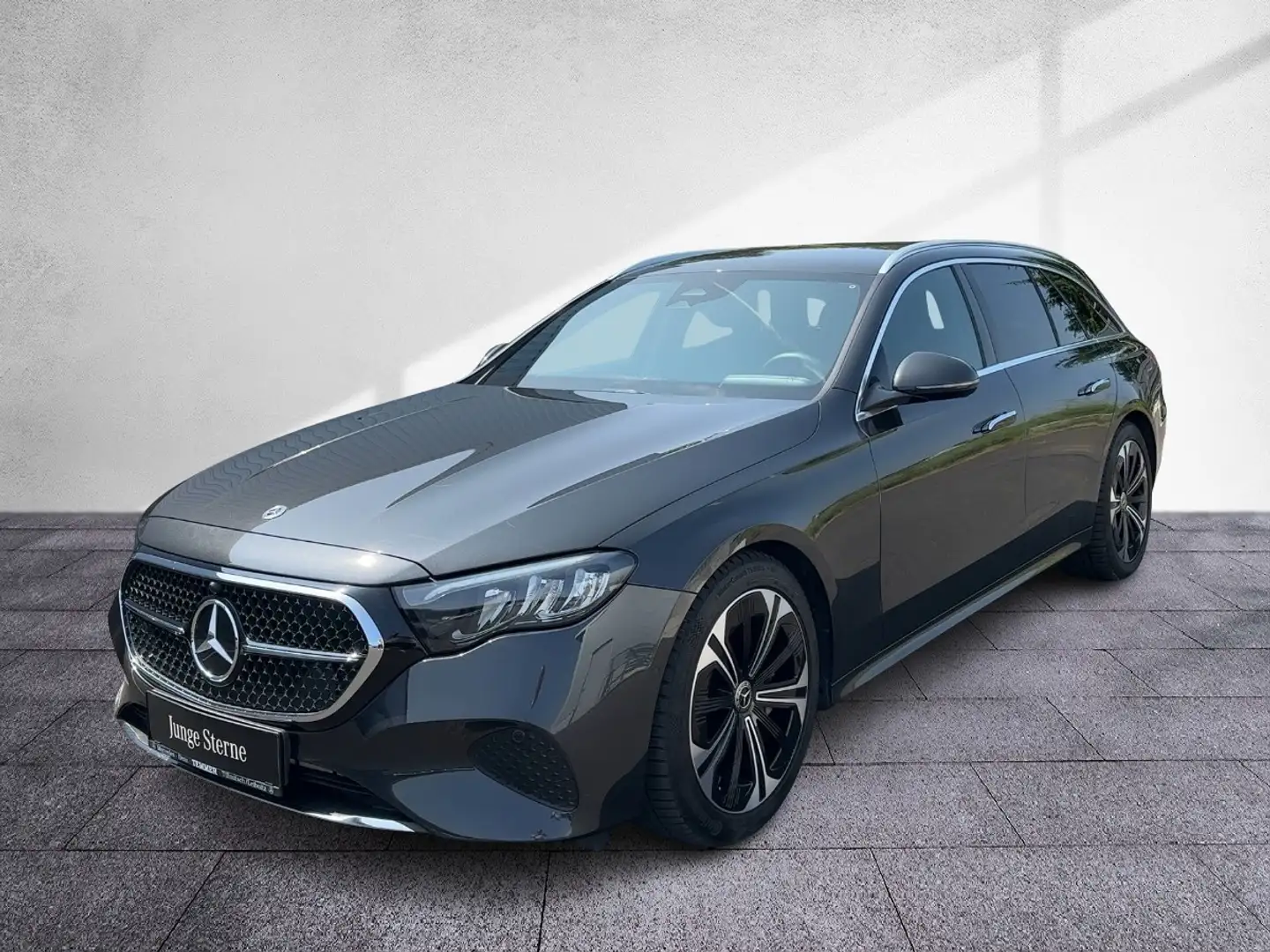 Mercedes-Benz E 300 de 4MATIC T LED Navi RKam SHZ Kessy Grau - 2
