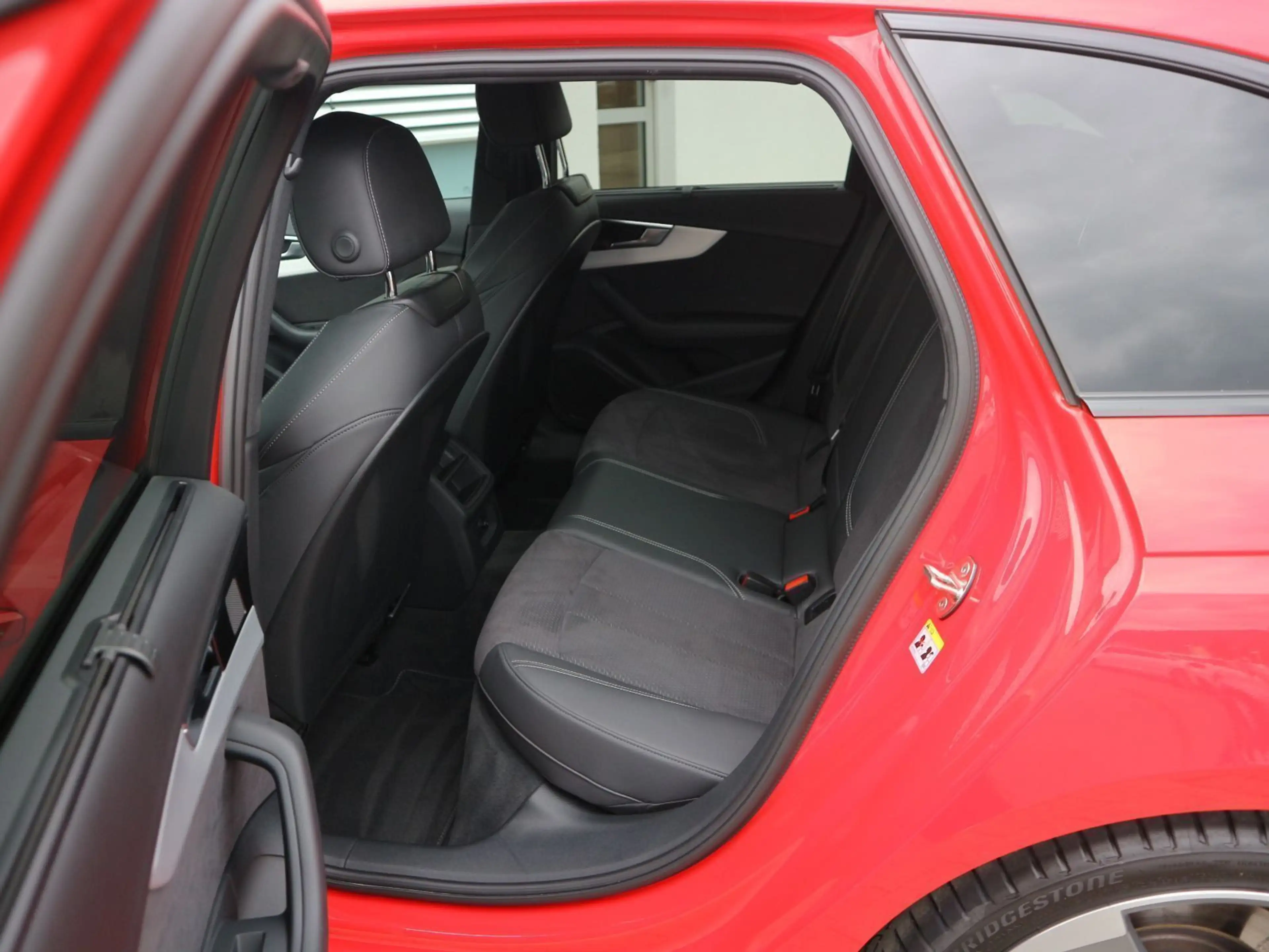Audi S4 quattro MATRIX*RFK*HUD*NAVI — photo 13