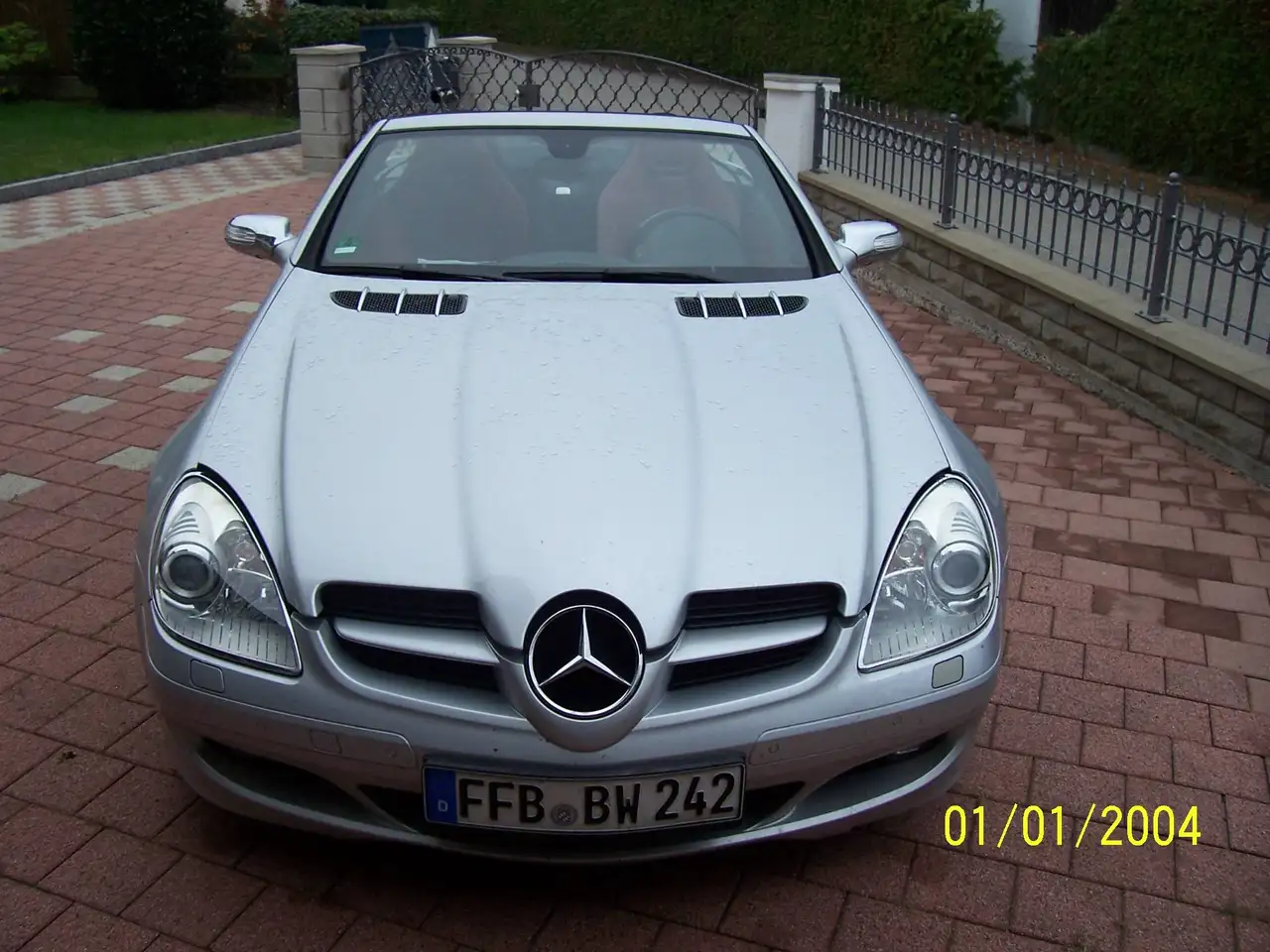 Mercedes-Benz 200