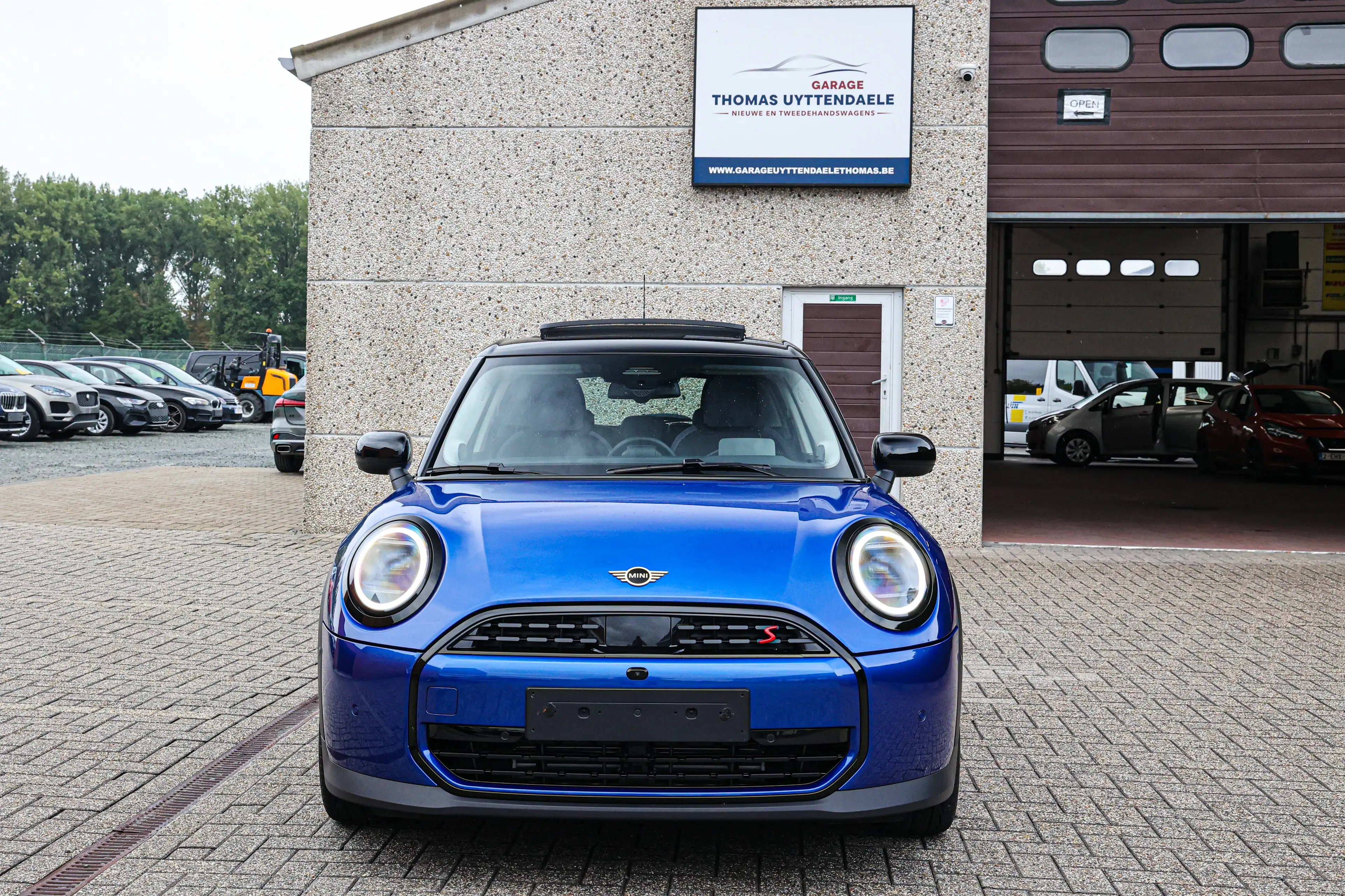 MINI Cooper S TRIM-UITVOERING*PANORAMISCH-DAK*HARMAN/KARDON*360°CAMERA*STUUR+ZETELVERWARMING* — photo 2