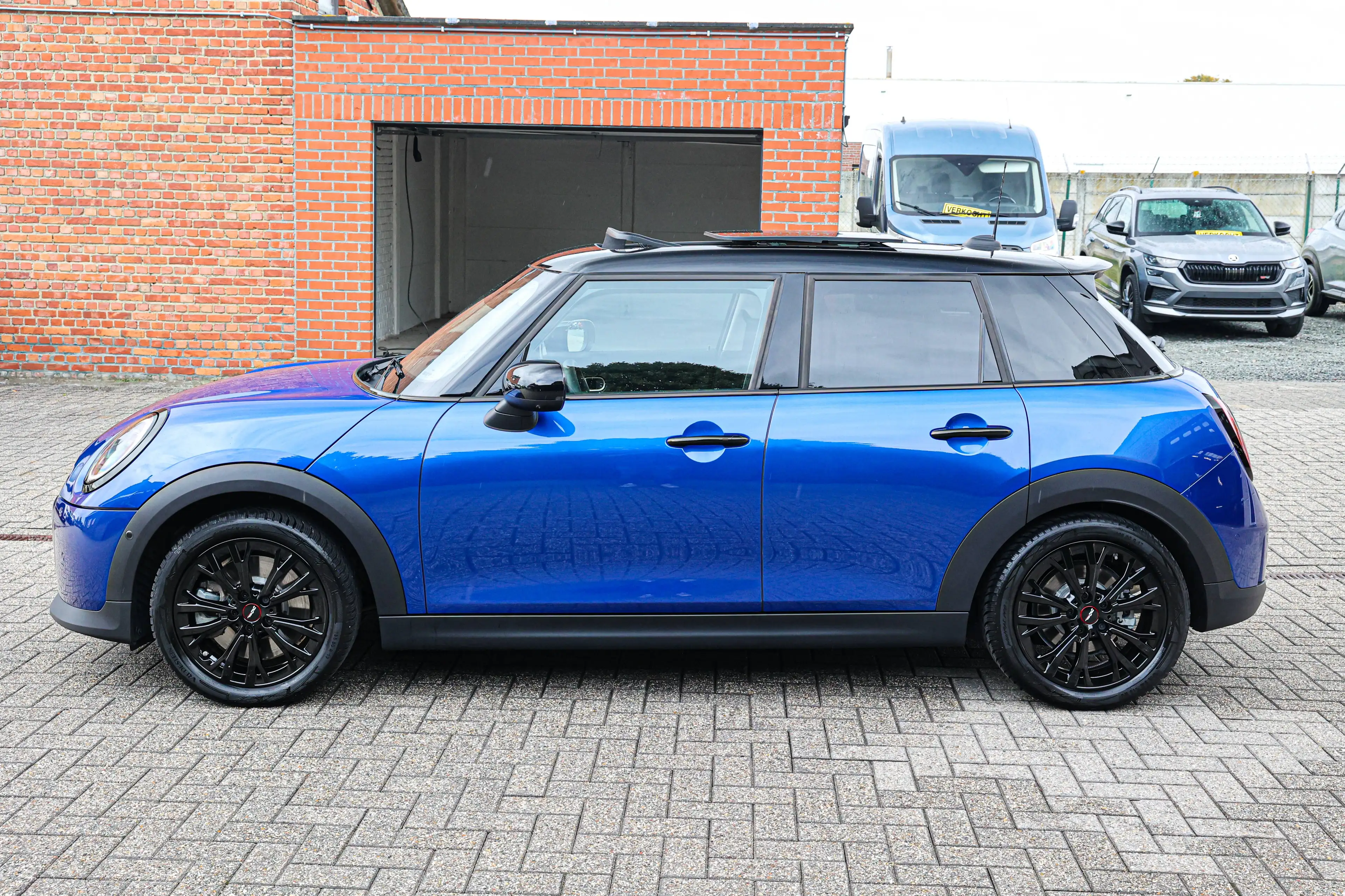 MINI Cooper S TRIM-UITVOERING*PANORAMISCH-DAK*HARMAN/KARDON*360°CAMERA*STUUR+ZETELVERWARMING* — photo 8