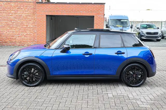 Mini Cooper Cooper view 8