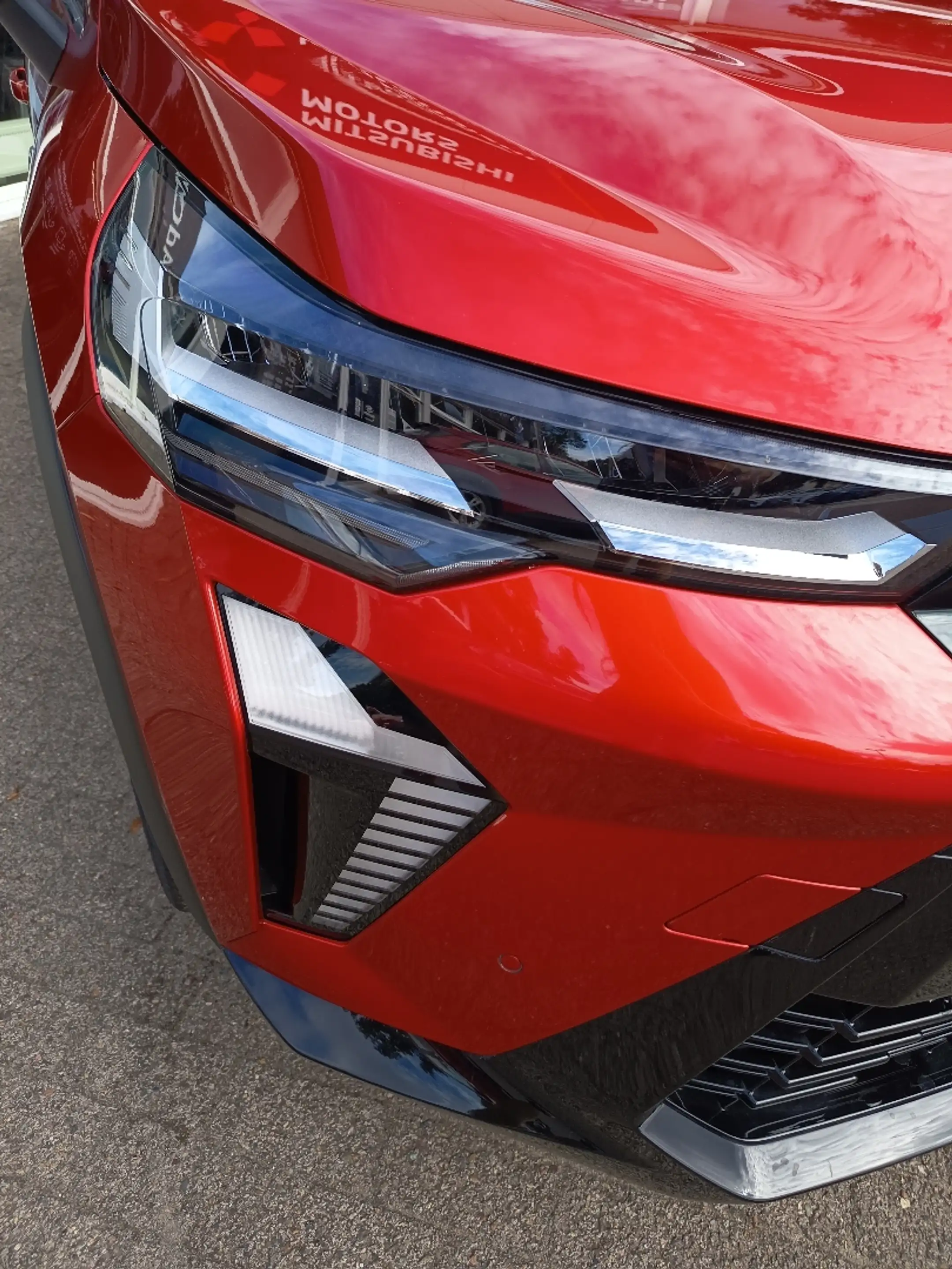 Mitsubishi Grandis Intro Edition 1.3 T-Benziner 7-DCT — photo 9