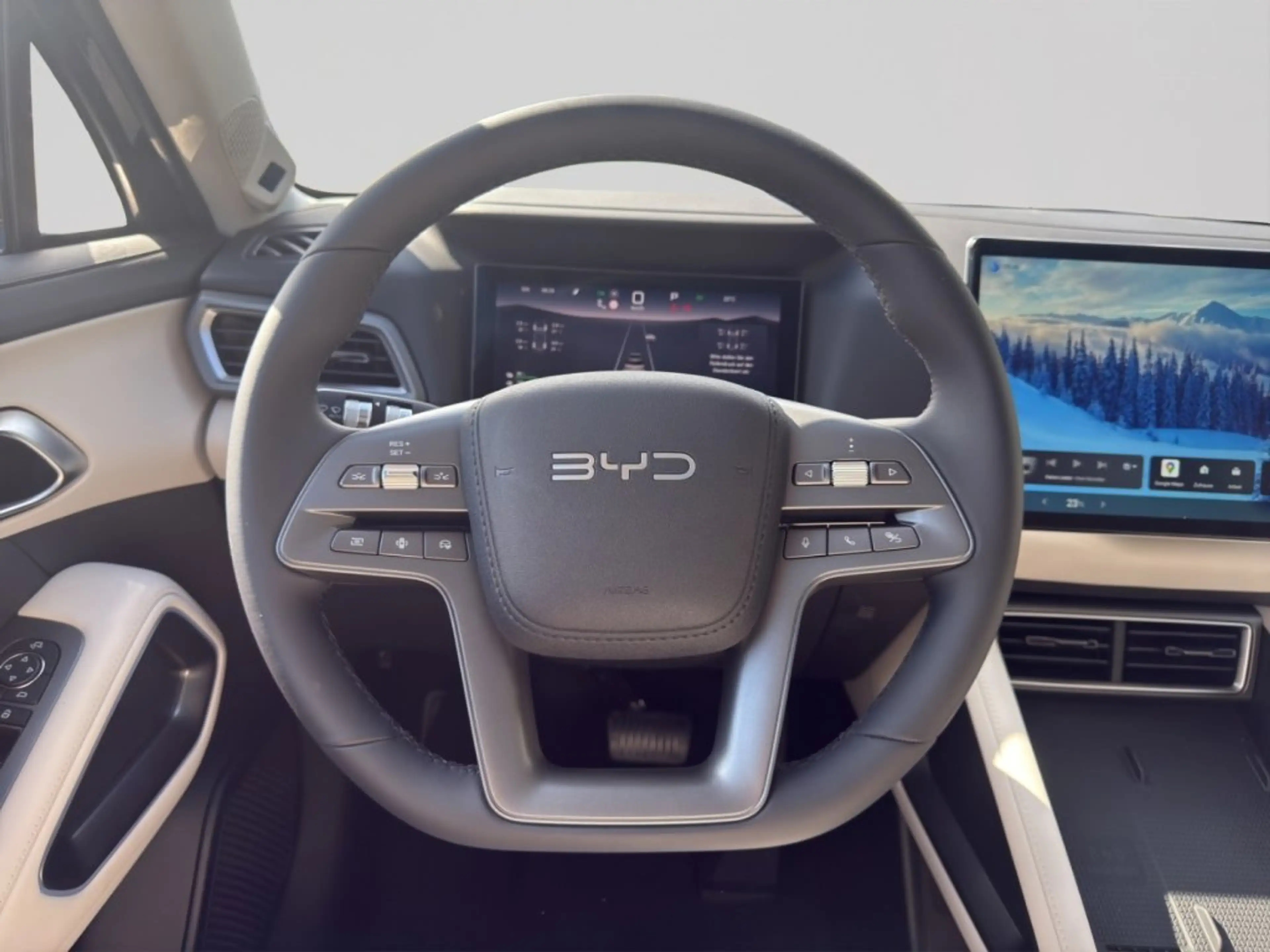 BYD Atto 2 DM-i Boost — photo 8