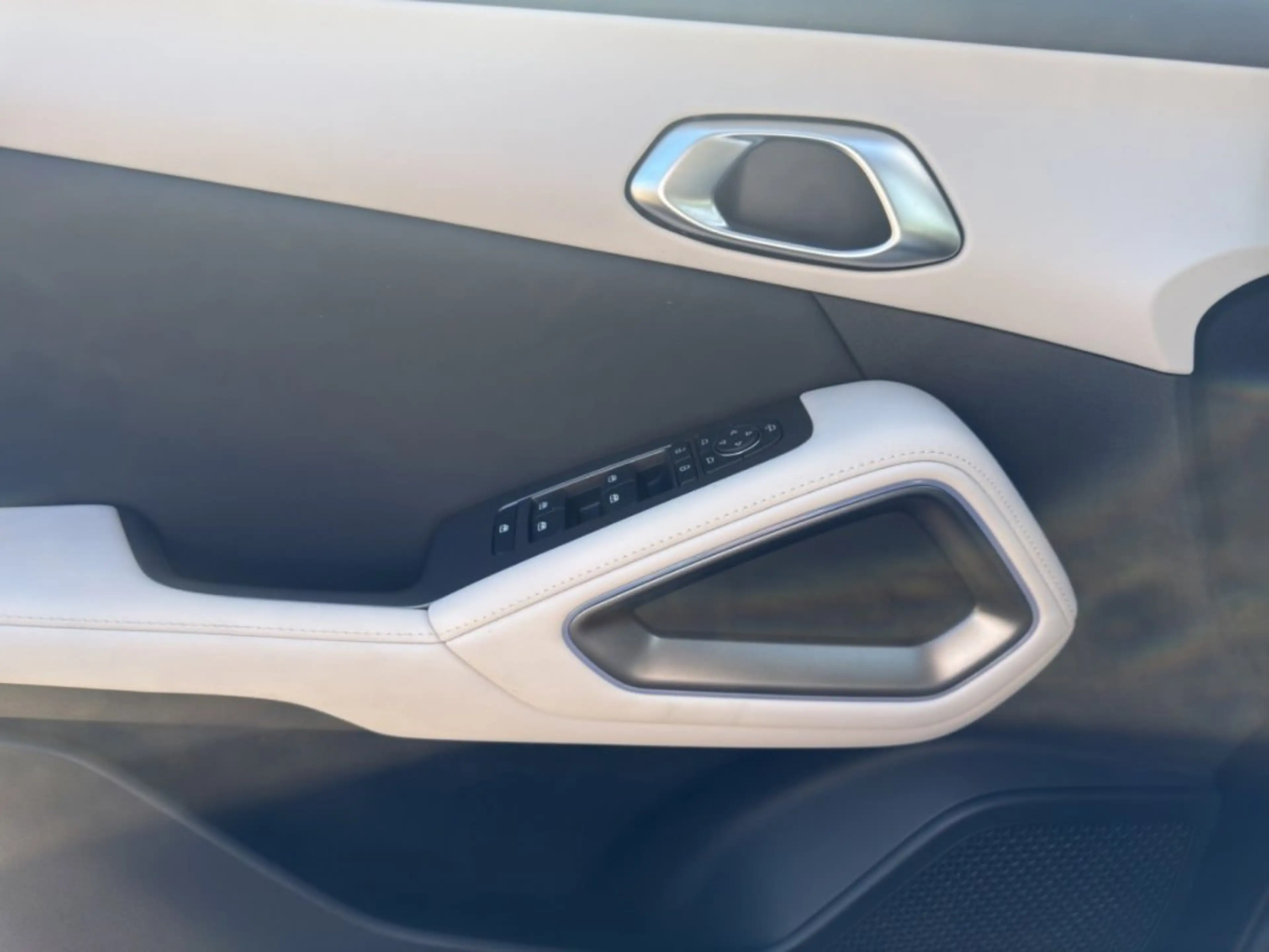 BYD Atto 2 DM-i Boost — photo 14
