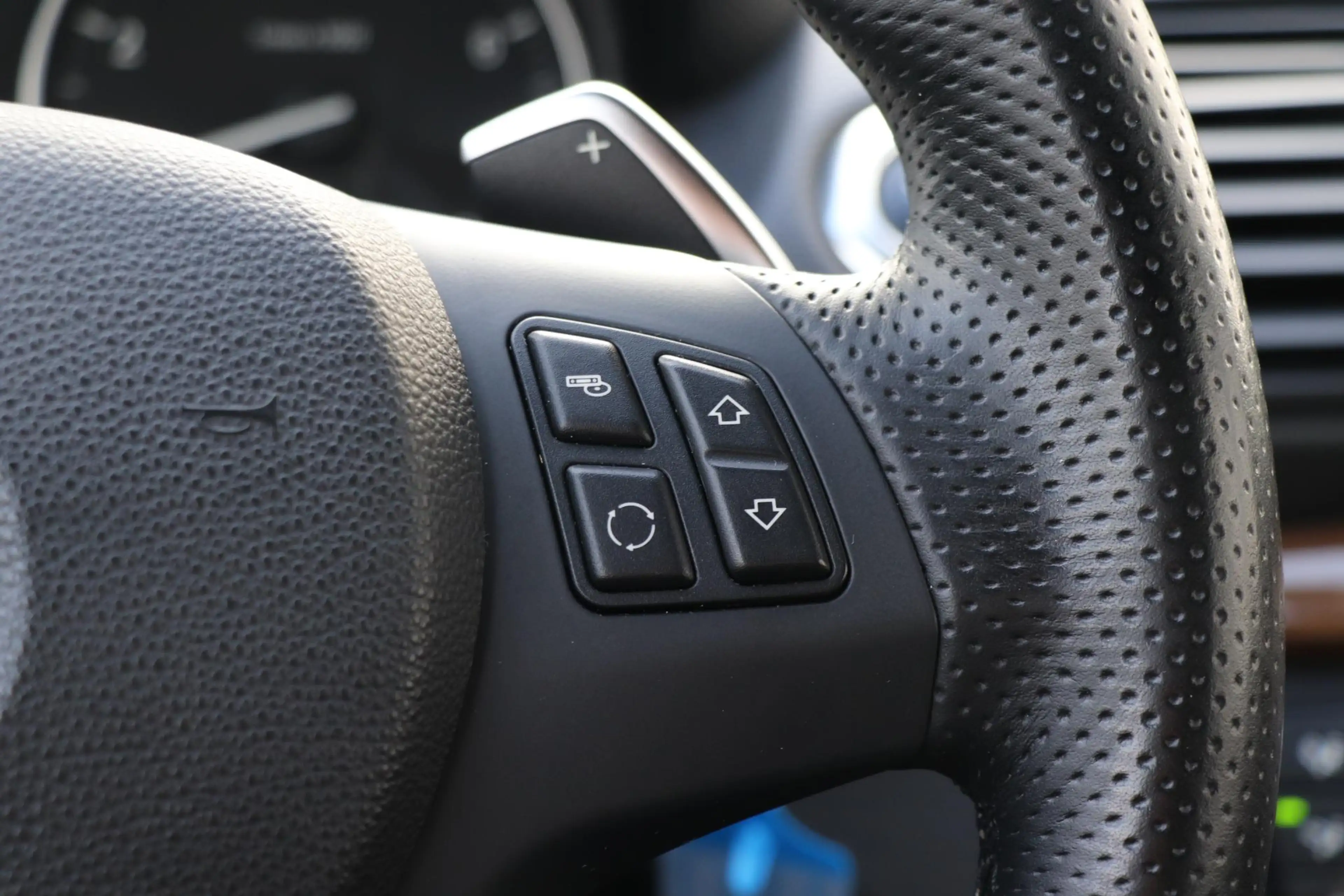 BMW 135 1-serie Cabrio 135i High Executive |Harman/Kardon — photo 45