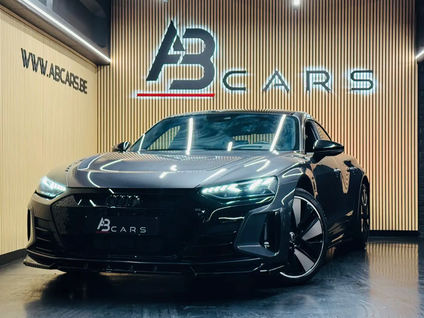 Audi e-tron GT 93.4 kWh 60 Quattro * UNIQUE A VOIR * Gris - 1