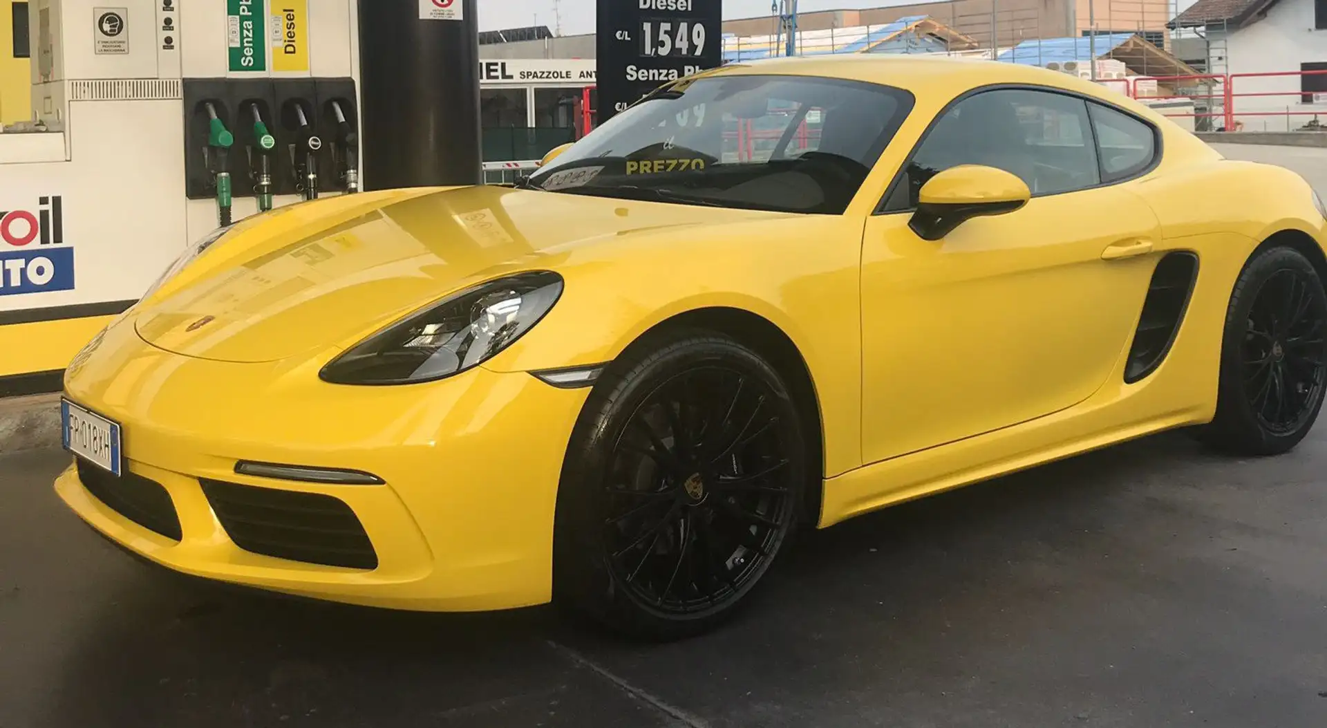 Porsche 718 - 1