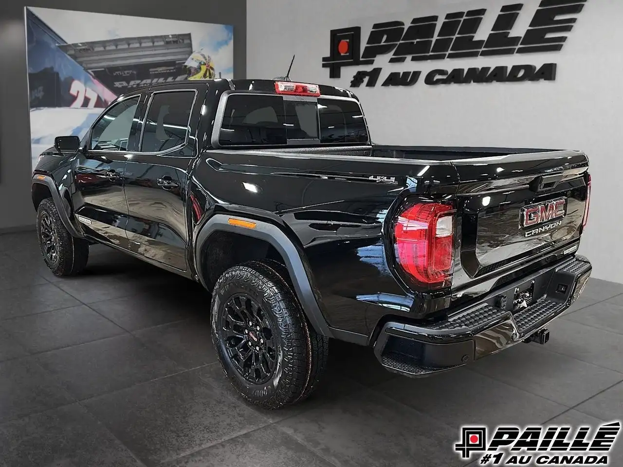 GMC Canyon снимка GMC Canyon
