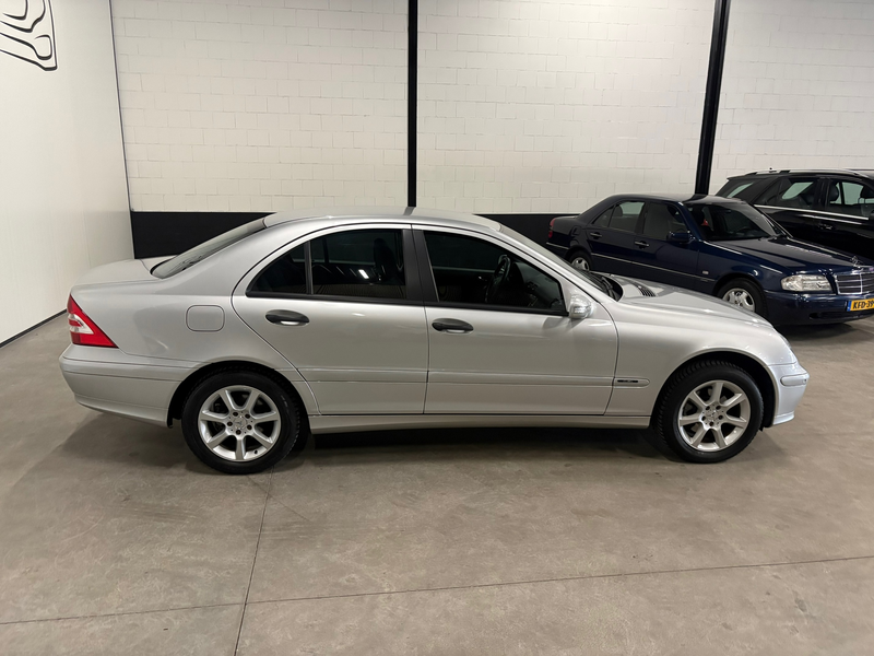 Mercedes-Benz C 180 K. Classic Automaat Airco 2e Eig. — photo 7