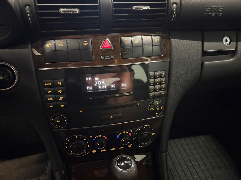 Mercedes-Benz C 180 K. Classic Automaat Airco 2e Eig. — photo 15