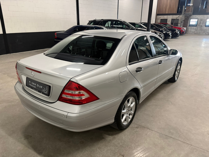 Mercedes-Benz C 180 K. Classic Automaat Airco 2e Eig. — photo 3