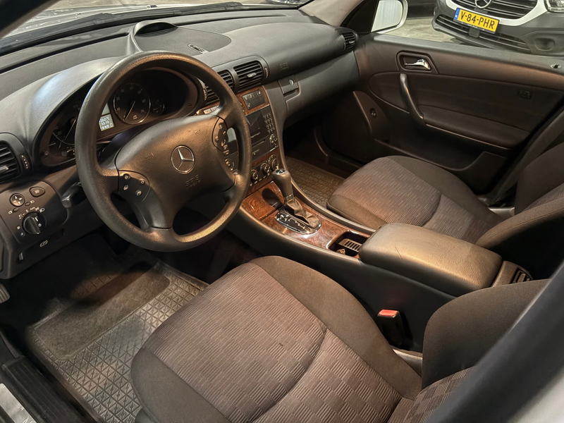 Mercedes-Benz C 180 K. Classic Automaat Airco 2e Eig. — photo 13