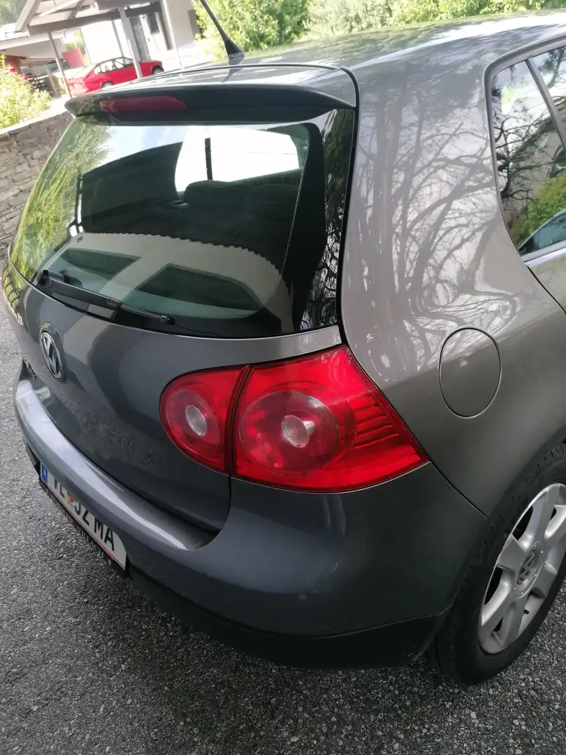 Volkswagen Golf Golf Rabbit 1,4 Rabbit Grau - 1