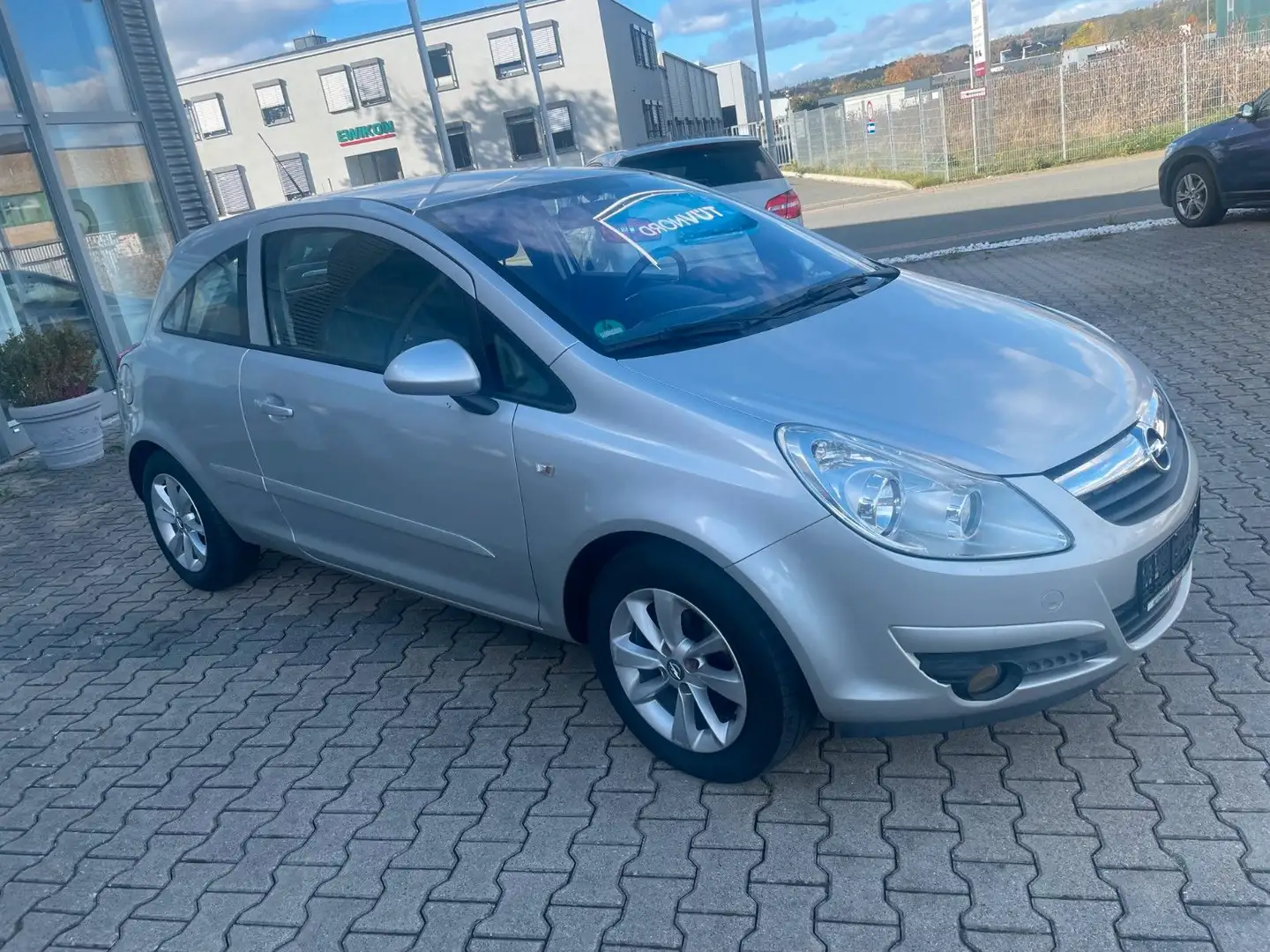 Opel Corsa 1.2  TÜV NEU Zilver - 1