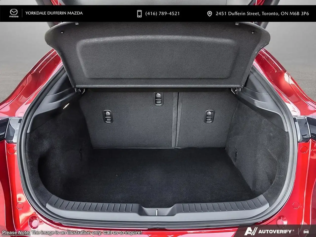 Mazda CX-30 снимка Mazda CX-30