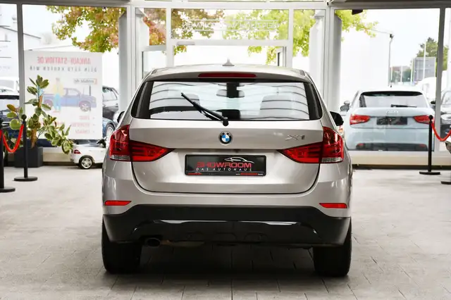 BMW X1 view 6