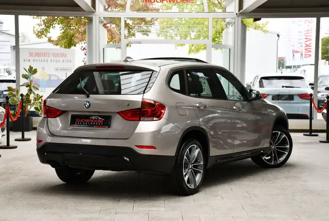 BMW X1 view 2