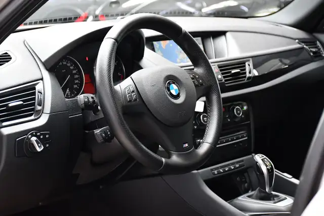BMW X1 view 15
