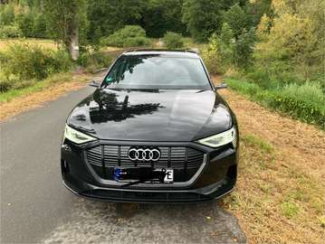 e-tron 55 quattro advanced