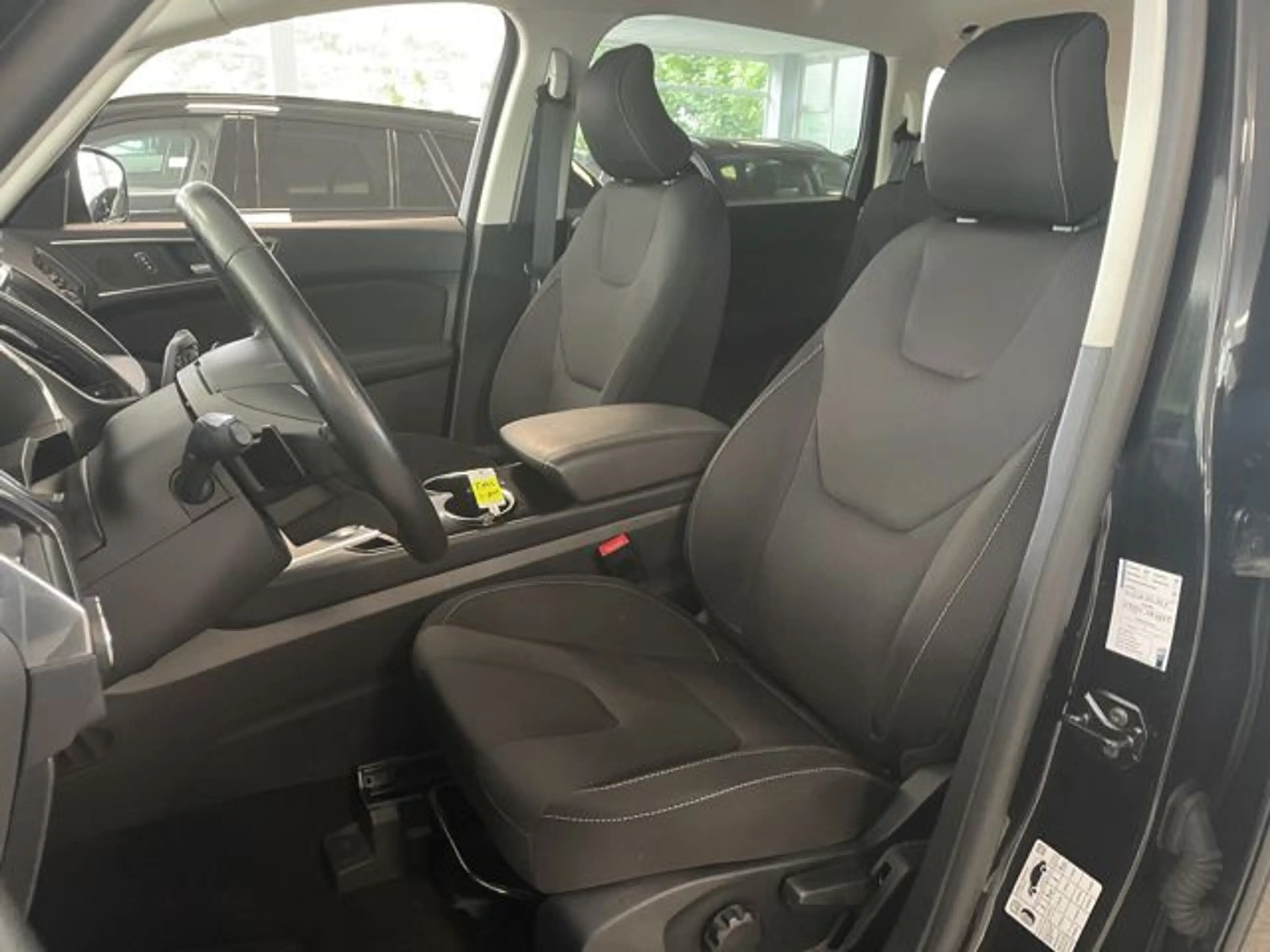 Ford S-Max Titanium 2.0 TDCI AHK+KAMERA+SPURHALTE+LED — photo 7
