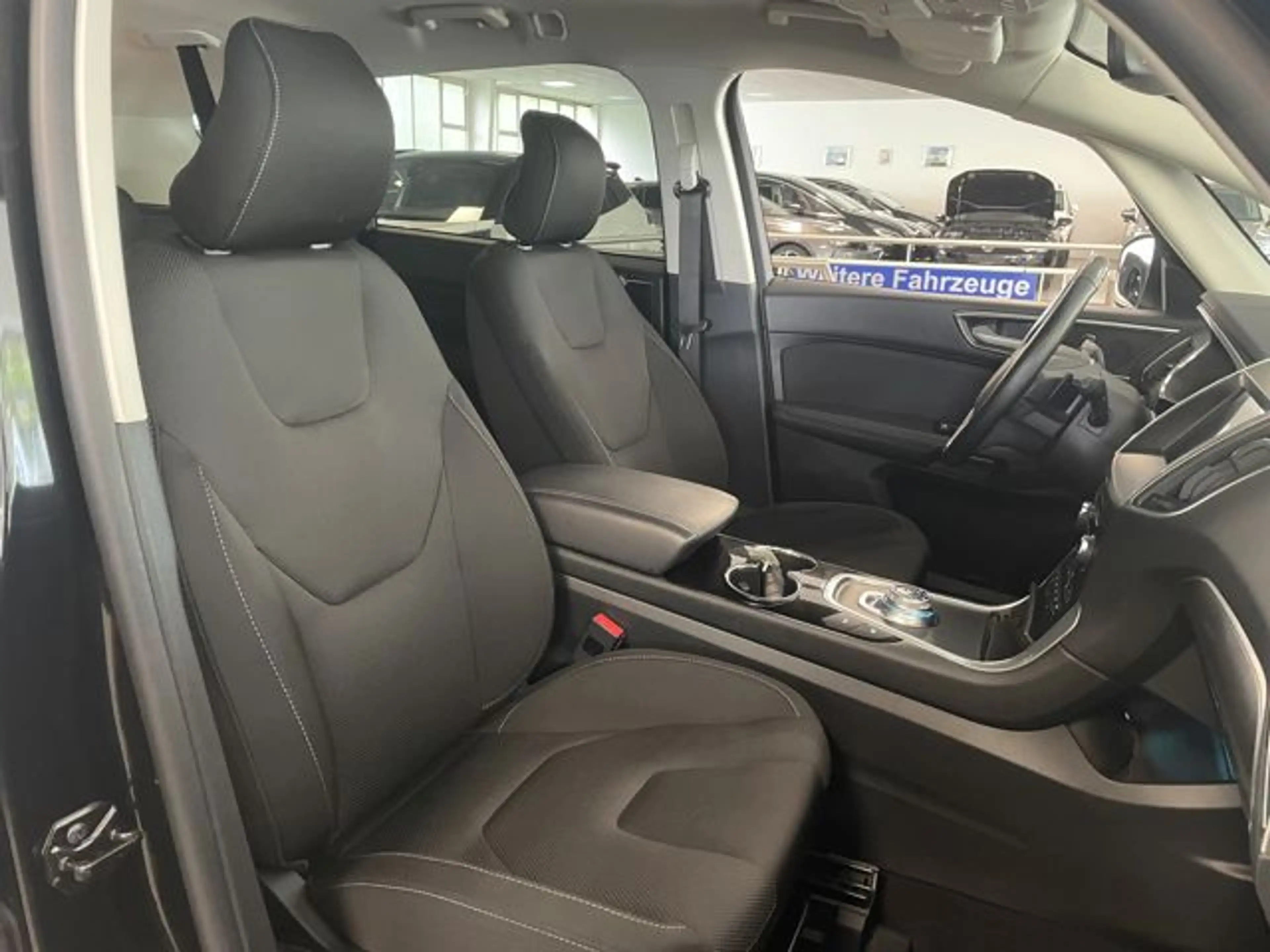 Ford S-Max Titanium 2.0 TDCI AHK+KAMERA+SPURHALTE+LED — photo 8