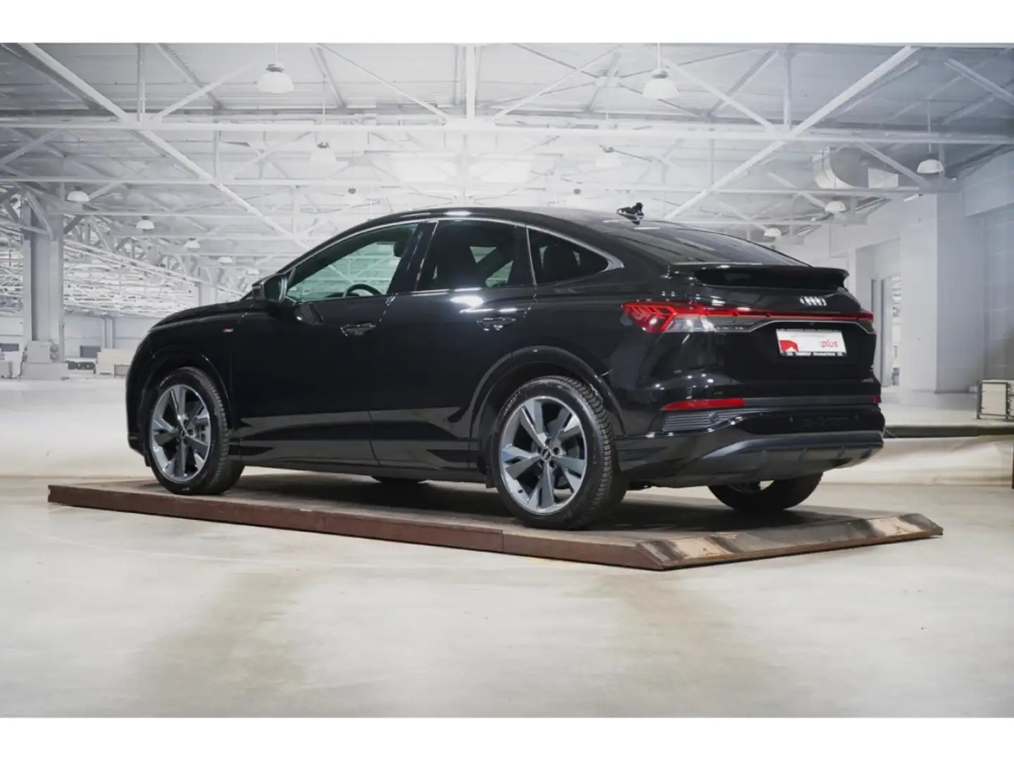 Audi Q4 e-tron Sportback 40 S line 20Räder Assistenzpak Schwarz - 2