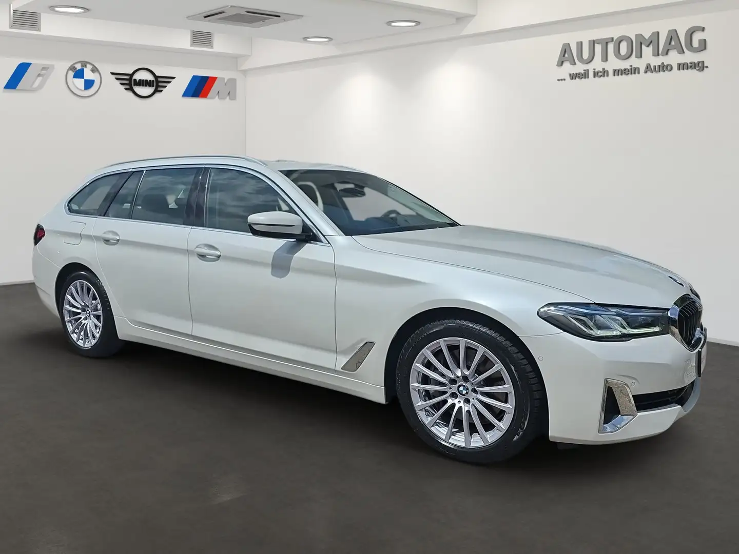 BMW 540 d xDrive Laser*Integral*HeadUp*Panoramadach*Drive Weiß - 2