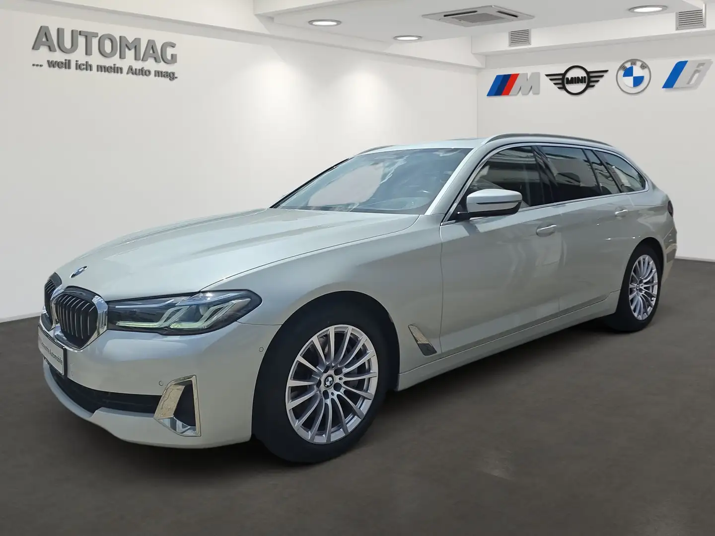 BMW 540 d xDrive Laser*Integral*HeadUp*Panoramadach*Drive Weiß - 1
